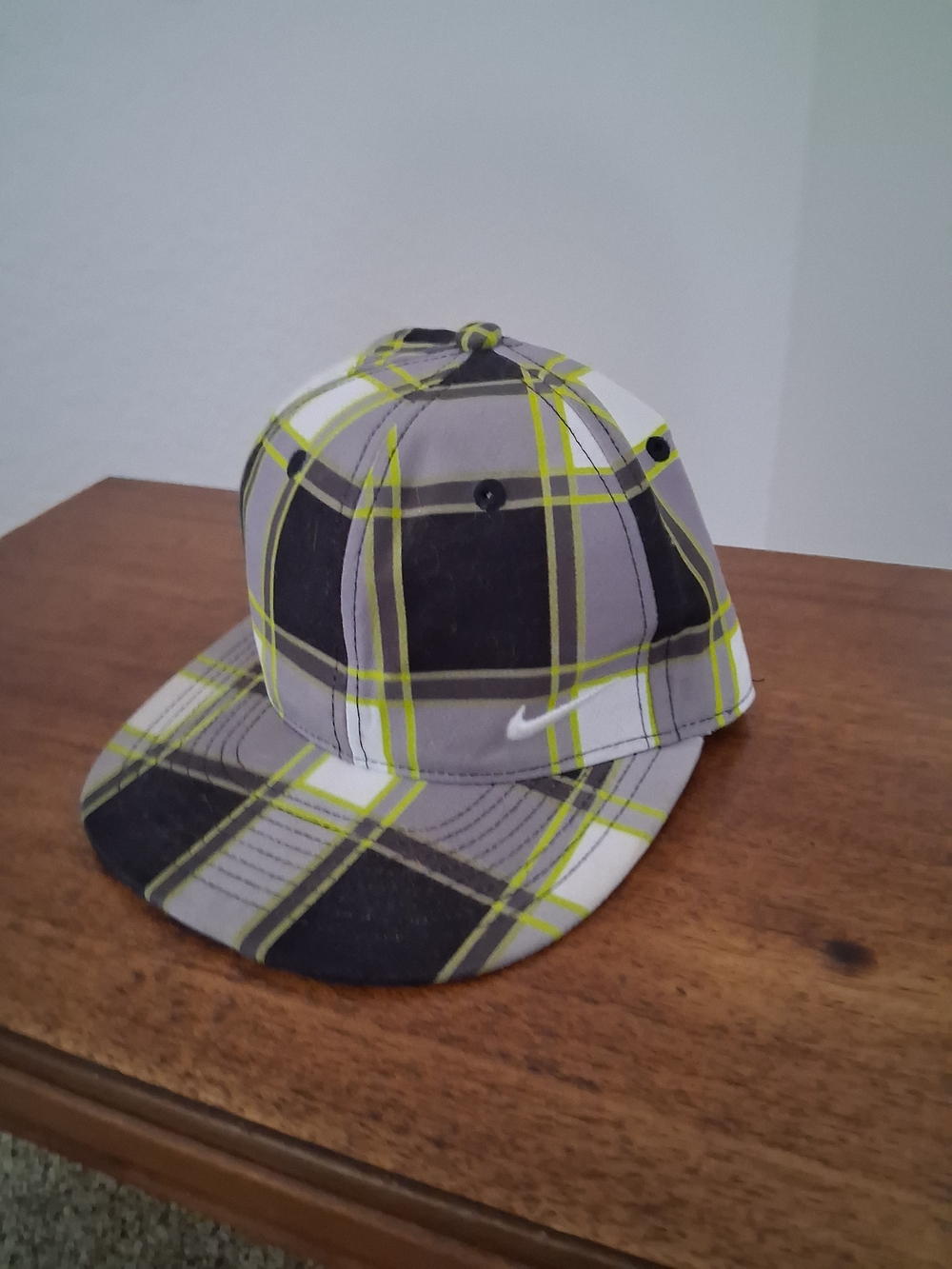 Nike Golf Gray Plaid Snapback Hat with Neon Yellow Accents